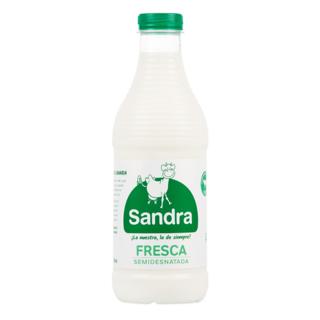 Leche Fresca Sandra semidesnatada botella 1L