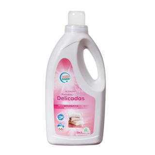 Detergente Plus Max líquido ropa delicada 2L 66 Lavados